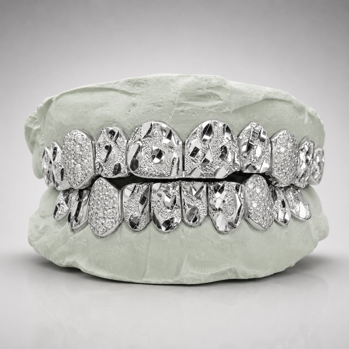 Diamond Dust / Diamond Cut Grillz