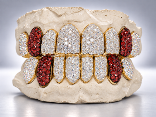 Crimson Fang Iced Moissanite Grillz - Yellow Gold